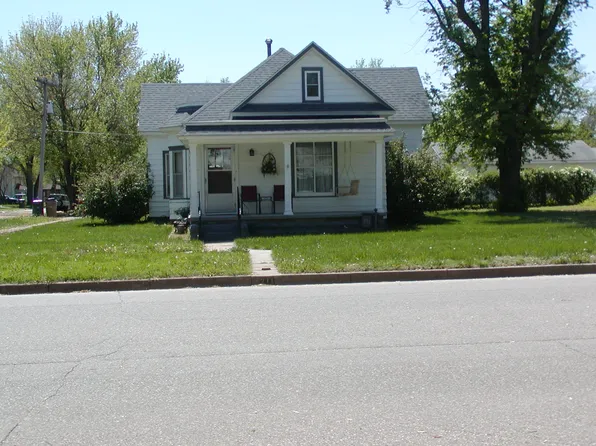 211 E Main St, Haven, KS 67543