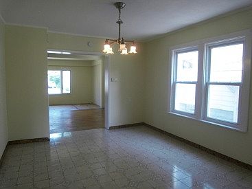 4th image of 137 Burdick Ave