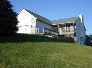 2361 Hummer Lake Rd, Ortonville, MI 48462