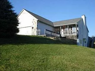 2361 Hummer Lake Rd photo 1