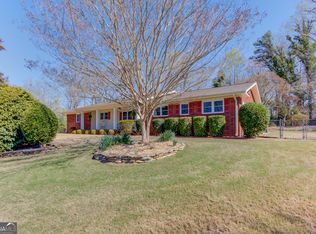 3410 Maynard Cir, Gainesville, GA 30506