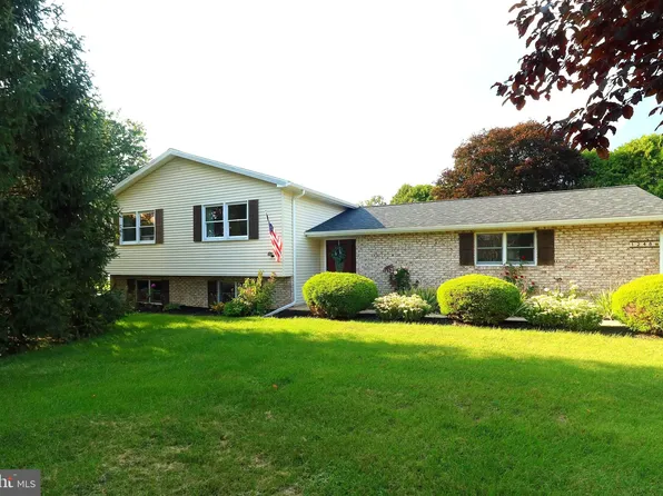 1248 Blue Spruce Dr, Bellefonte, PA 16823