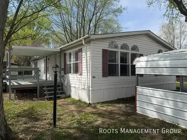 613 Carriage Lane Est, Streator, IL