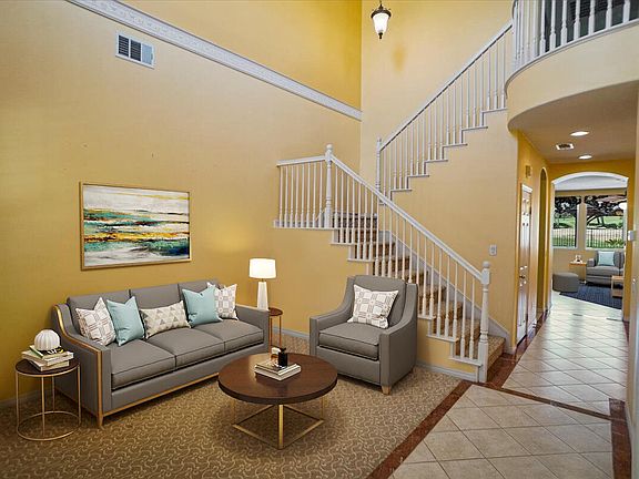 5th image of 4308 Club Vista Dr