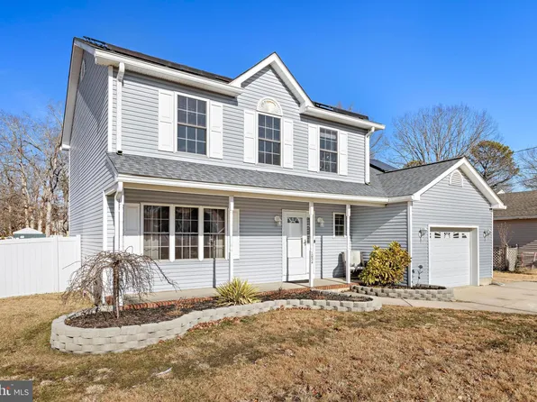 1034 Sailor Dr, Manahawkin, NJ 08050