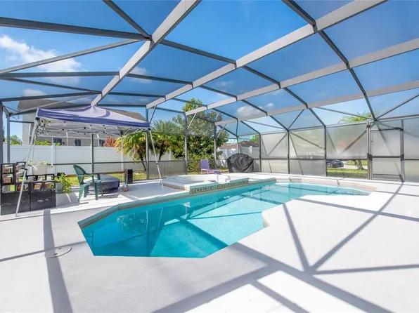 4304 Creekside Blvd, Kissimmee, FL 34746