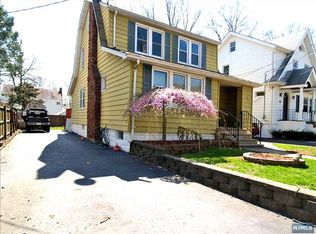 62 Harcourt Ave, Bergenfield, NJ 07621