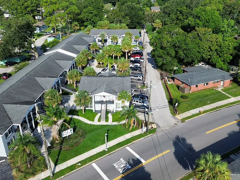 The Palms of Spring Park — Photo 40