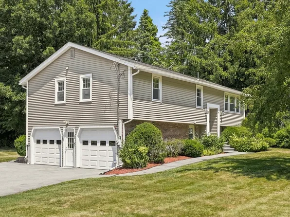 46 River Rd #225, Tewksbury, MA 01876