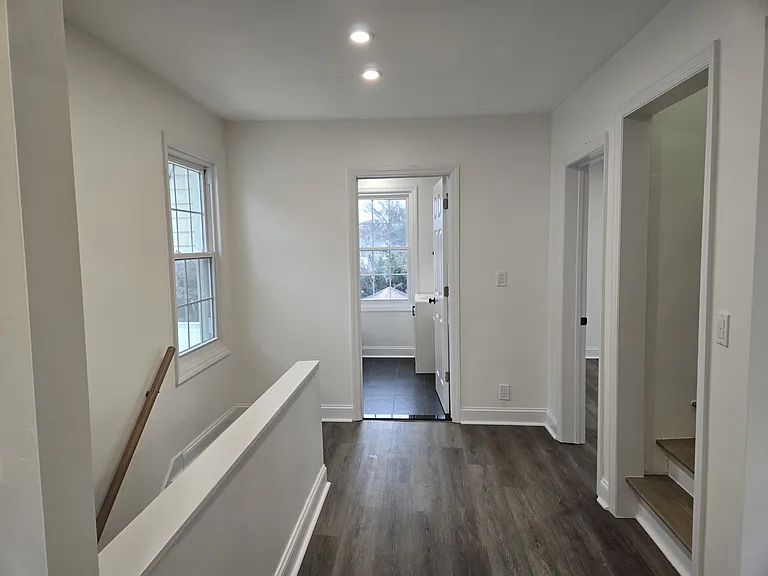 1311 Park Ave #2 — Photo 8