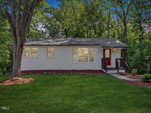 617 Oakdale Ct, Burlington, NC 27217