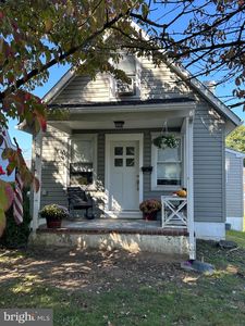 88 4th Ave, Broomall, PA, 19008