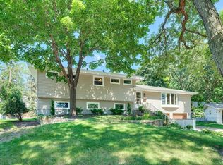 8409 York Ave S, Minneapolis, MN 55431