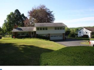 4891 Oley Turnpike Rd, Reading, PA 19606