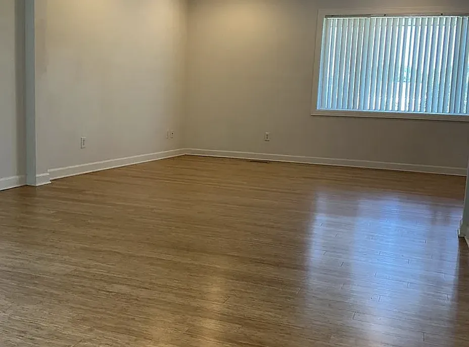 3 bed, 2.5 bath, 2679 sqft, $3,600 — Photo 4