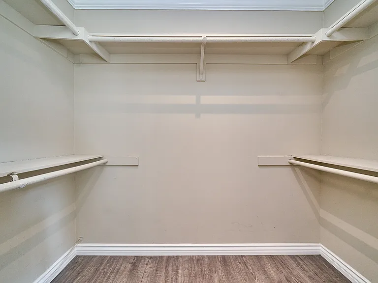 2660 Conata St — Photo 27