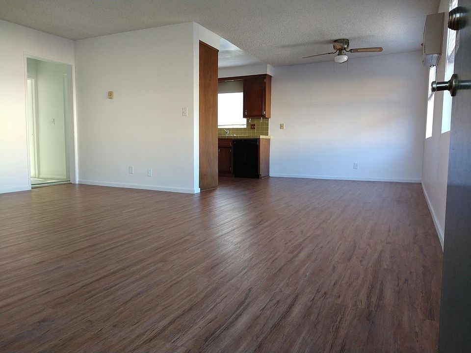 1st image of 723 E Tujunga Ave APT D