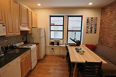 Rented by PMG Real Estate 