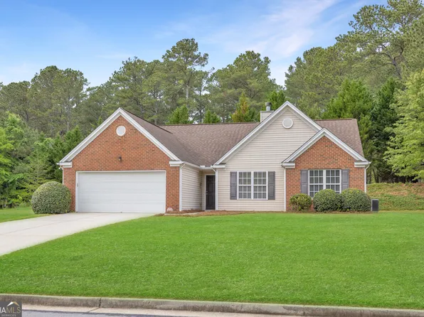 1220 Skipping Rock Ln SW, Grayson, GA 30017