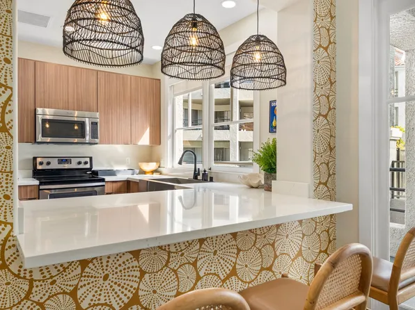 The Grand Costa Mesa, 2855 Pinecreek Dr APT F122, Costa Mesa, CA 92626