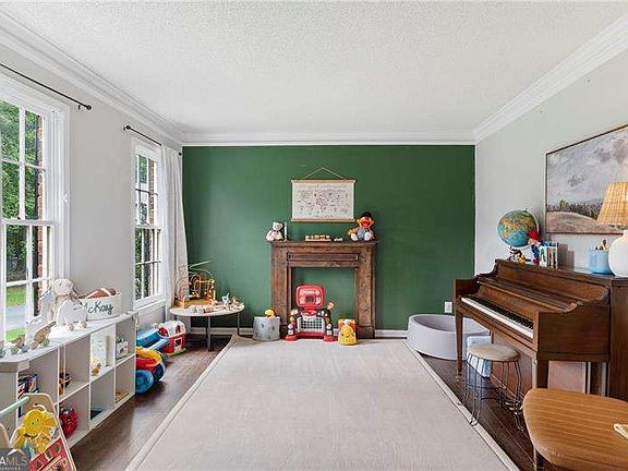 5th image of 193 Preston Pl NW