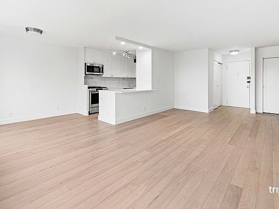 4th image of 180 W End Ave APT 24R