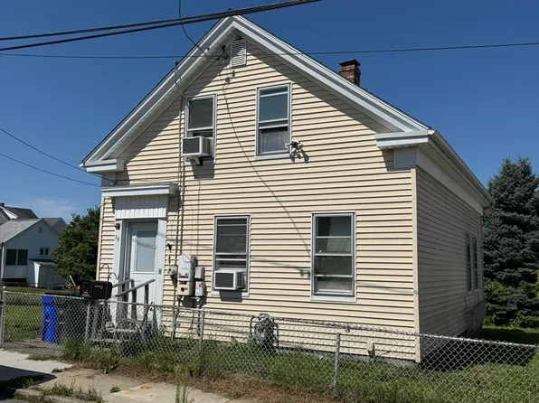 15 Allen St, Fall River, MA 02724