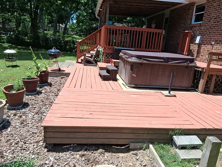 702 Rodeo Rd — Photo 25