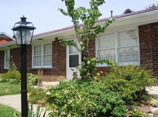 1113 Meridian Dr, Lexington, KY 40504
