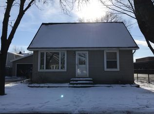 902 11th St SE, Rochester, MN 55904