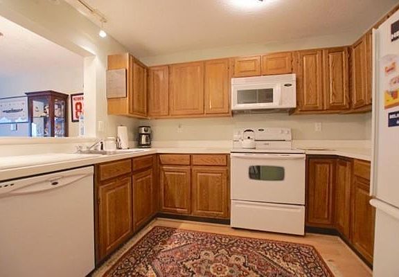 4th image of 500 Colonial Dr Unit 208