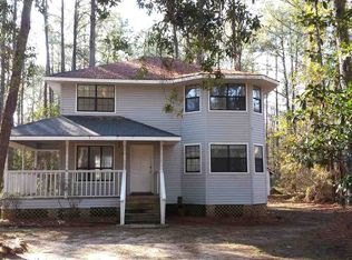 8091 Hugh Ln, Tallahassee, FL 32309