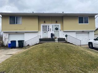 4726 Stratsburg Dr, Dayton, OH 45417