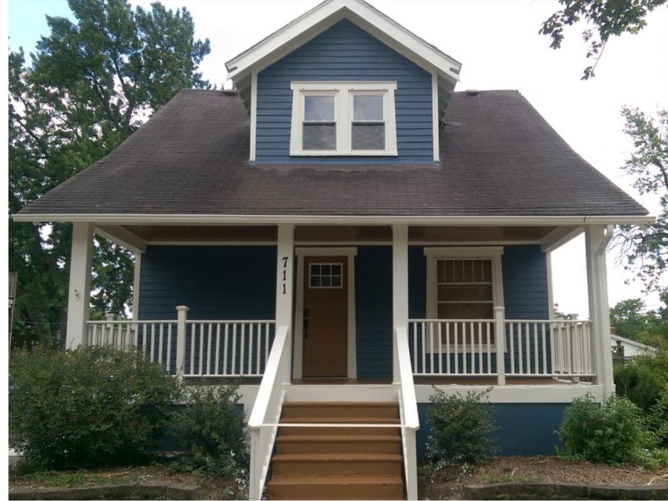 1st image of 711 Louis Ave