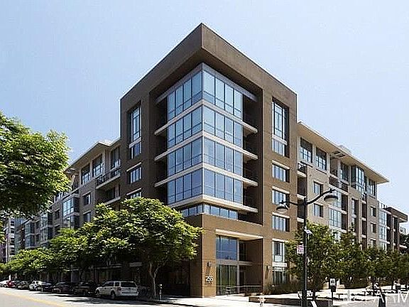 2nd image of 255 Berry St APT 117