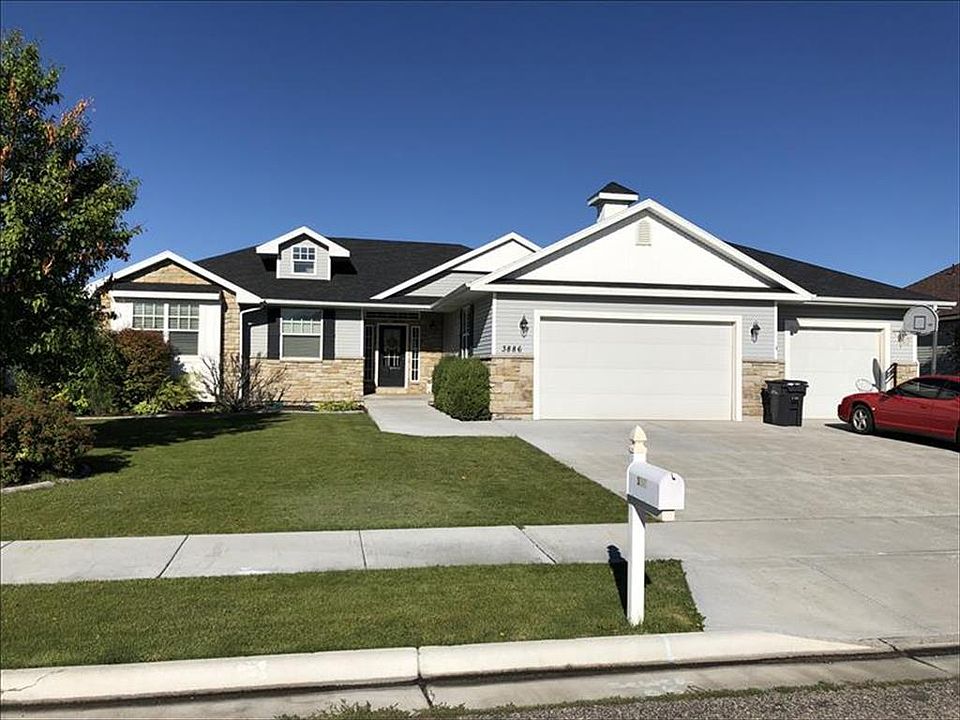 1st image of 3886 Colts Glen Ln