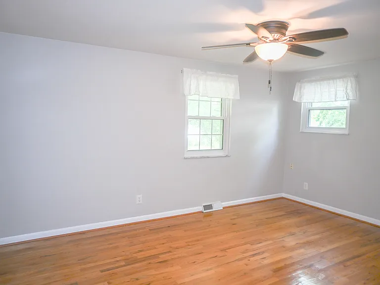 8152 Traverse Ct — Photo 13