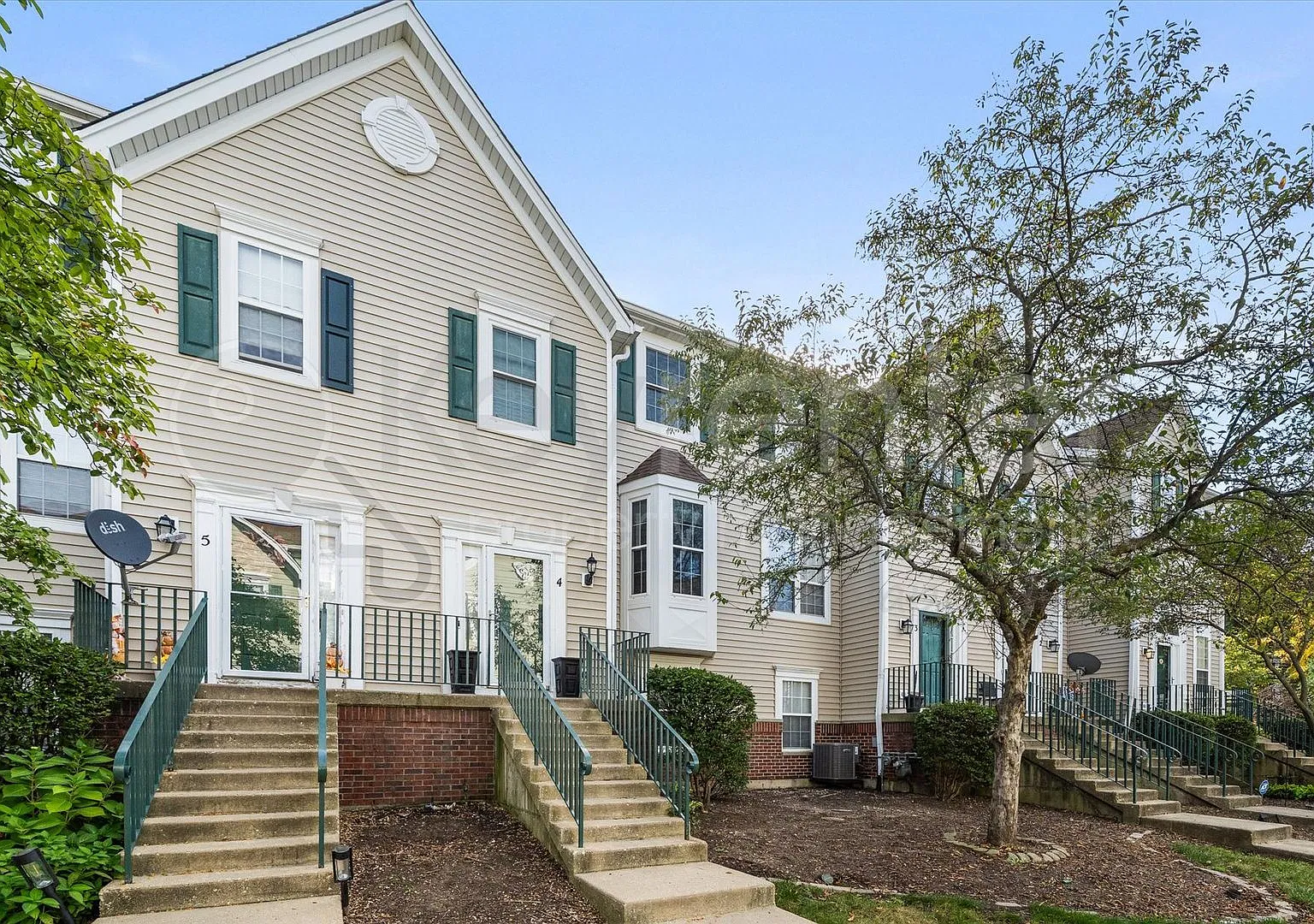 Charming 2-Bed, 2.5-Bath Rental in Blackberry Countryside 2411 Courtyard Cir, Unit 4 — Photo 1