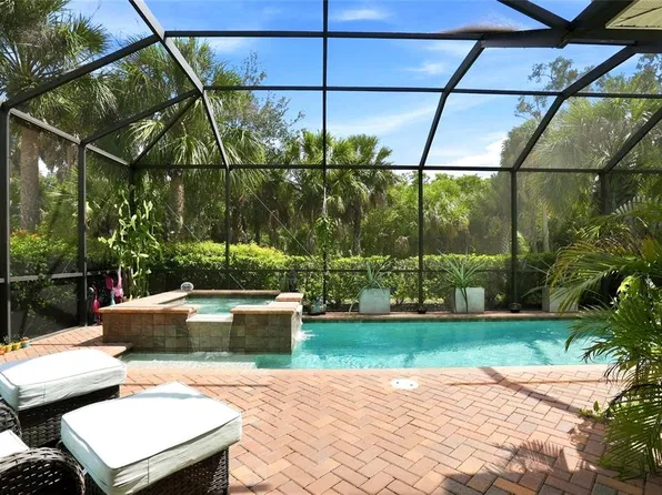 5057 LAKE OVERLOOK AVENUE, BRADENTON, FL 34208