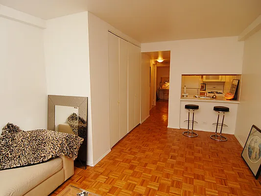 Rented by Sotheby's International Realty | media 2