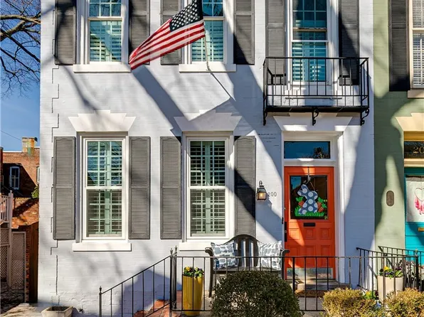 200 Strawberry St, Richmond, VA 23220