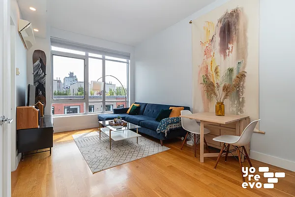 Sold by Yoreevo, LLC | media 1