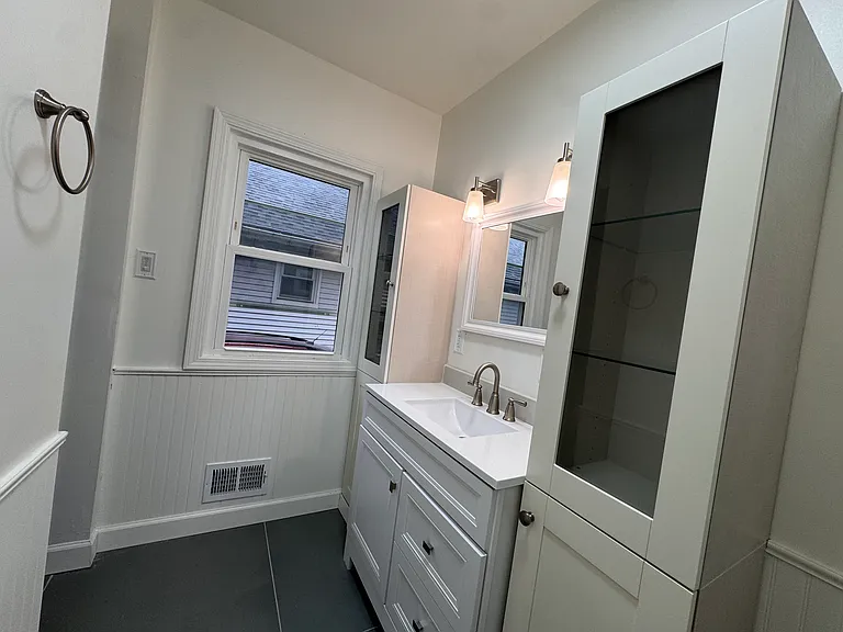 4291 W 17th St #1 — Photo 8