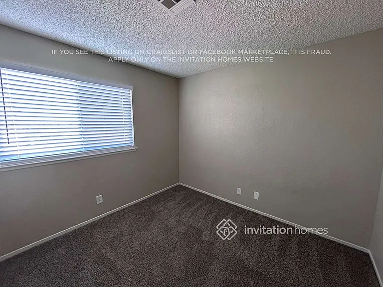 901 Calico Hills Ct — Photo 12