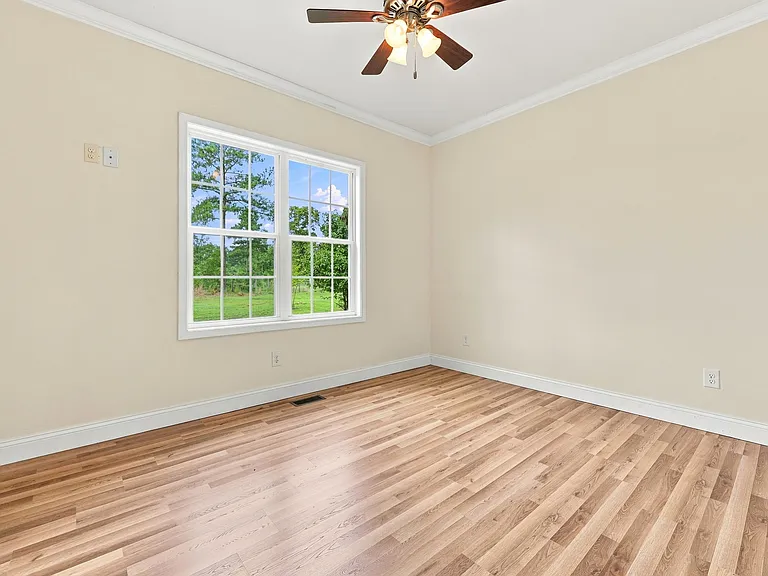 494 Asset Pkwy — Photo 38