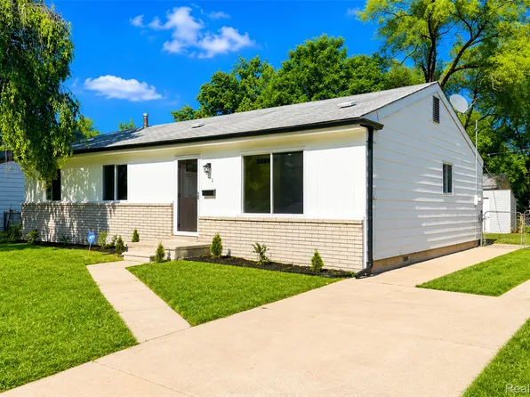 201 Cardwell St, Inkster, MI 48141