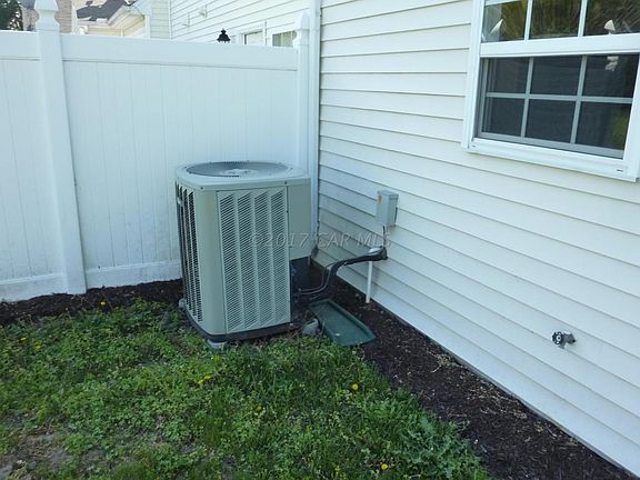 5th image of 235 Morgans Ct