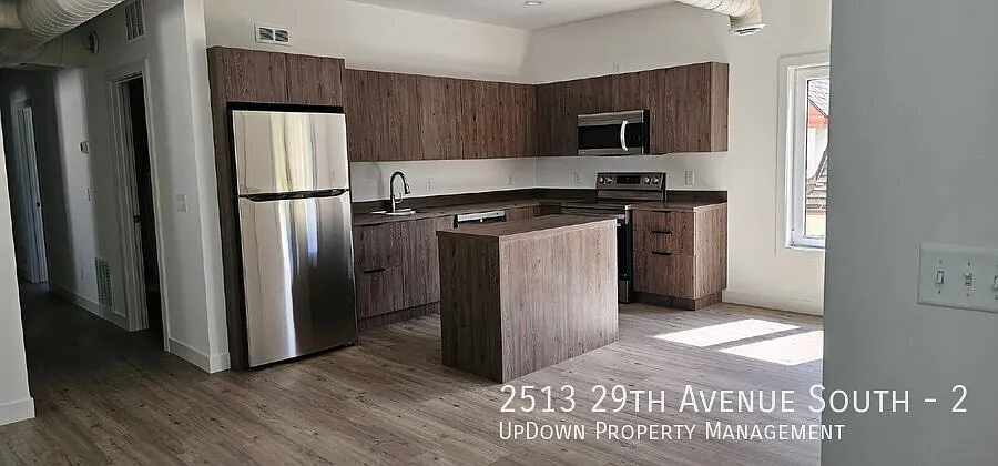 "Spacious 3-Bed, 2-Bath Gem at 2513 29th Ave S - Modern Comfort in Seward Neighborhood!" — Photo 3