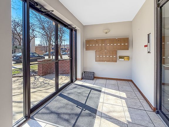 3rd image of 5840 W Lawrence Ave APT 301