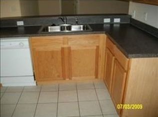 577 Sandy Ridge Dr, Davenport, FL 33896